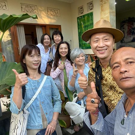 乌布 苏雅蒂娜旅馆酒店 外观 照片